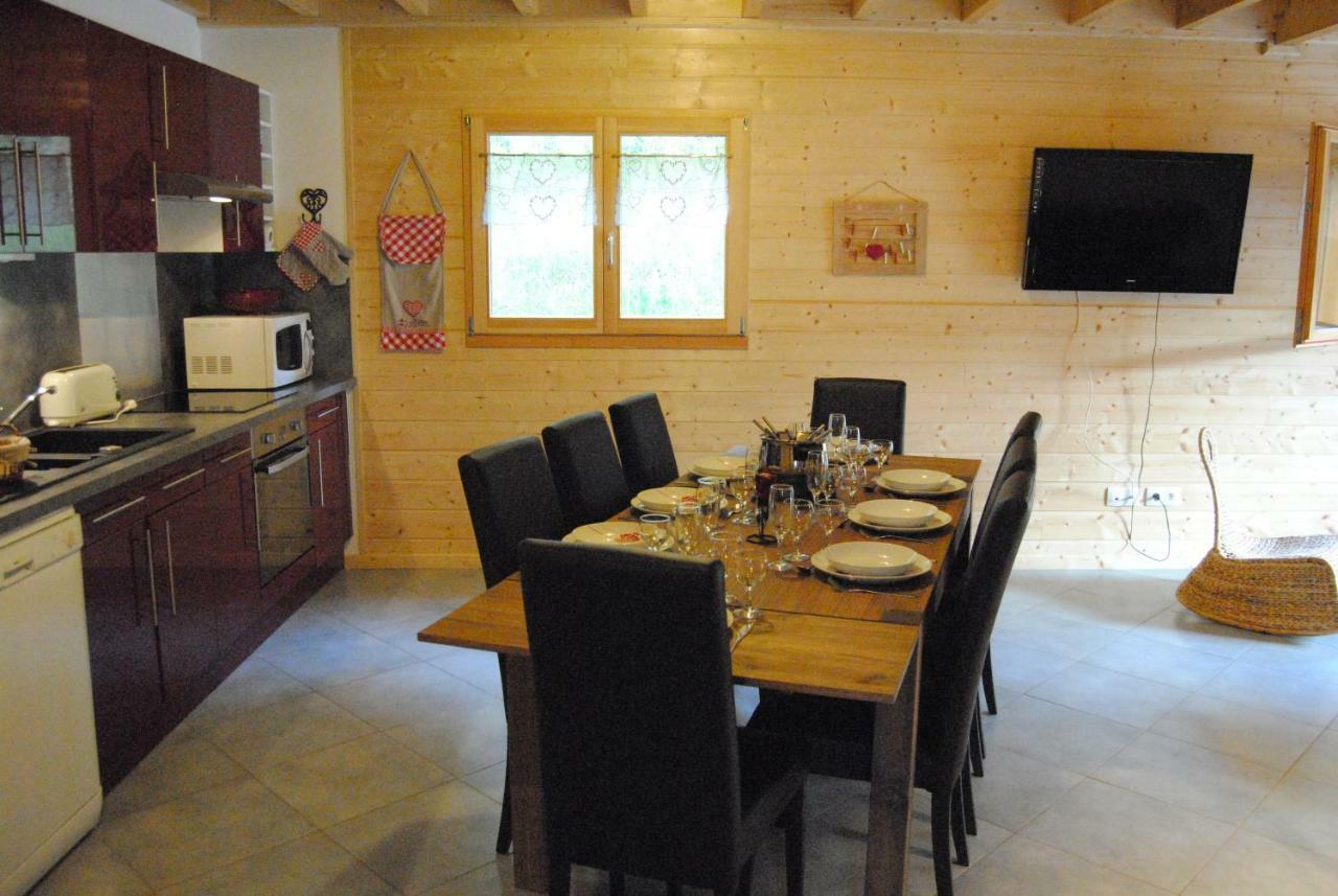 Chalet Christelle Et Laeticia *